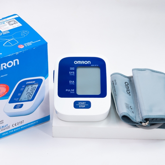 Máy Huyết Áp Omron Hem-8712